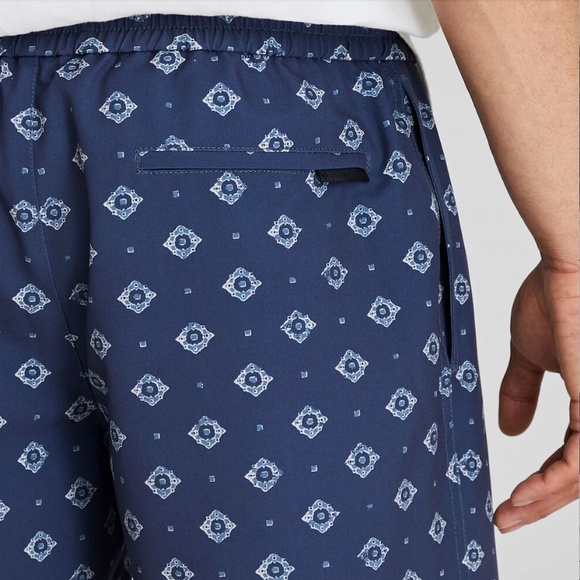 Bo Swim Medallion-Print 6.9” Swim Trunk - Brand New - NEVER WORN - DULL OLIVE** - Picture 5 of 9